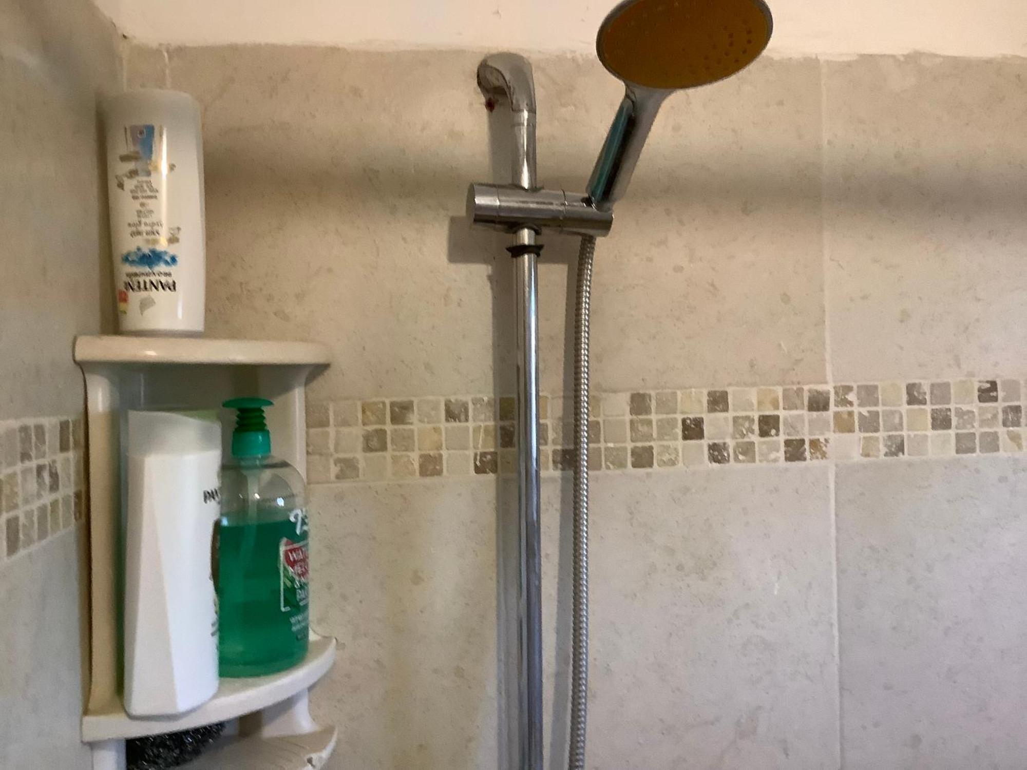 דירה יפיפיה! מיקום מעולה! אוניברסיטת בן גוריון, סורוקה, שוק, פארק! Lägenhet Beersheba Exteriör bild